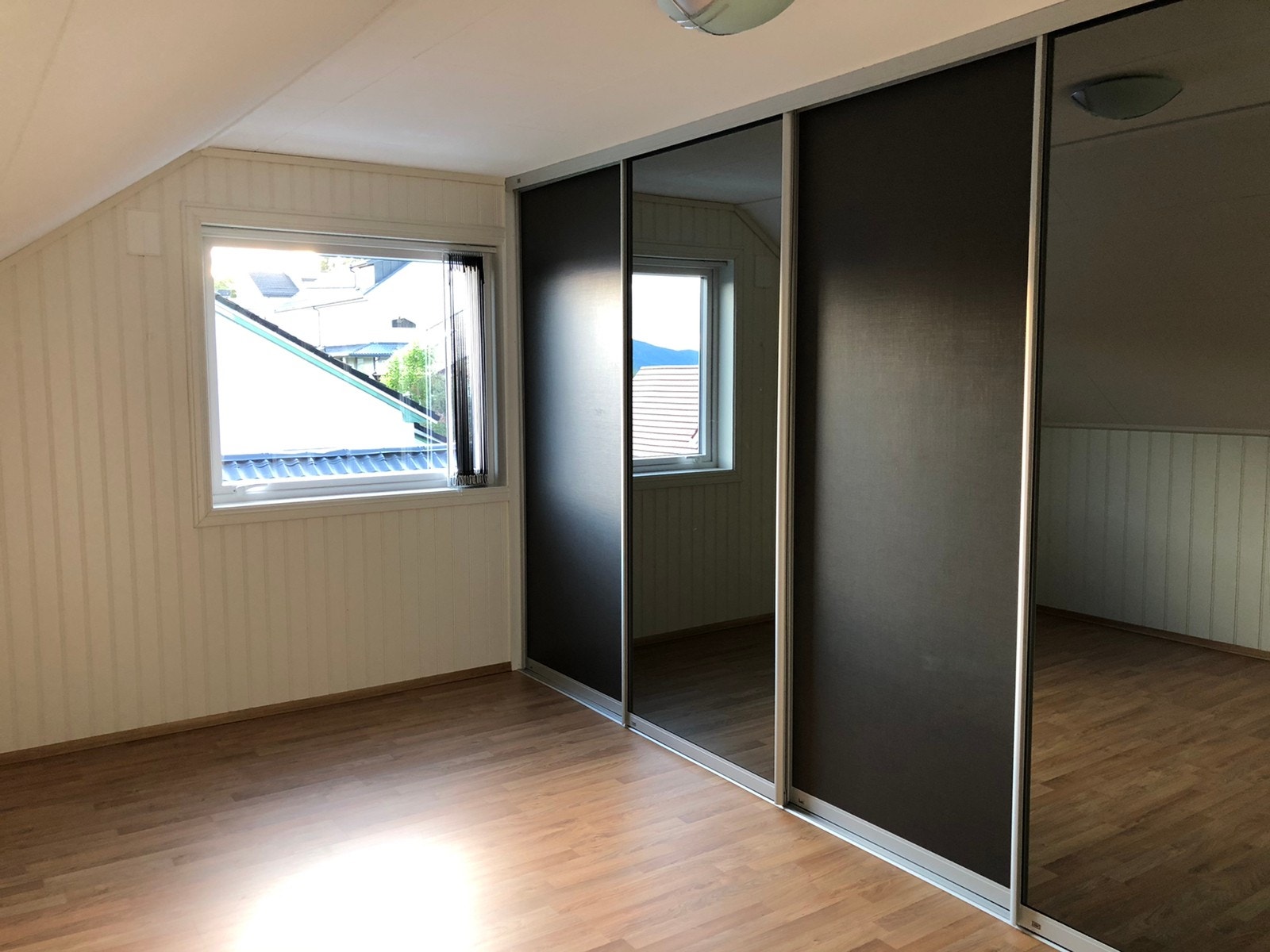 Soverom 1 Galleribilde