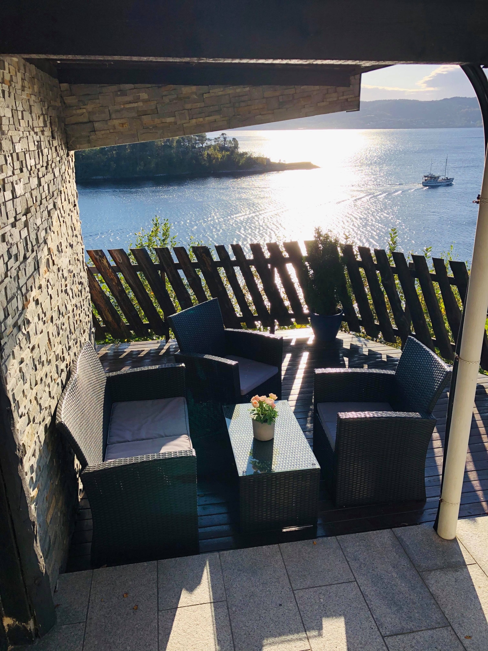 Uteplass Galleribilde