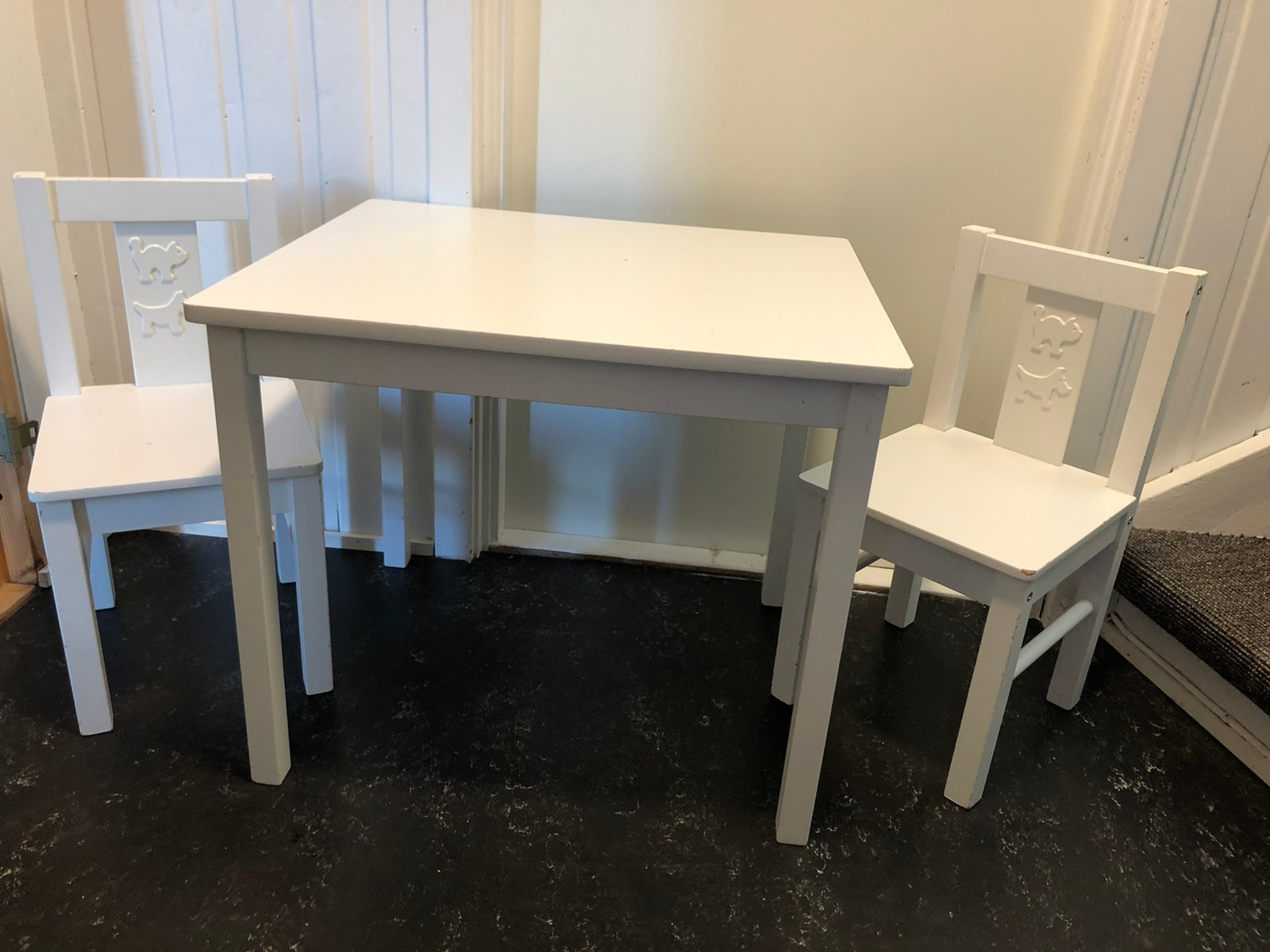 IKEA kritter barnebord med stoler | FINN.no IKEA kritter barnebord med stoler | FINN.no