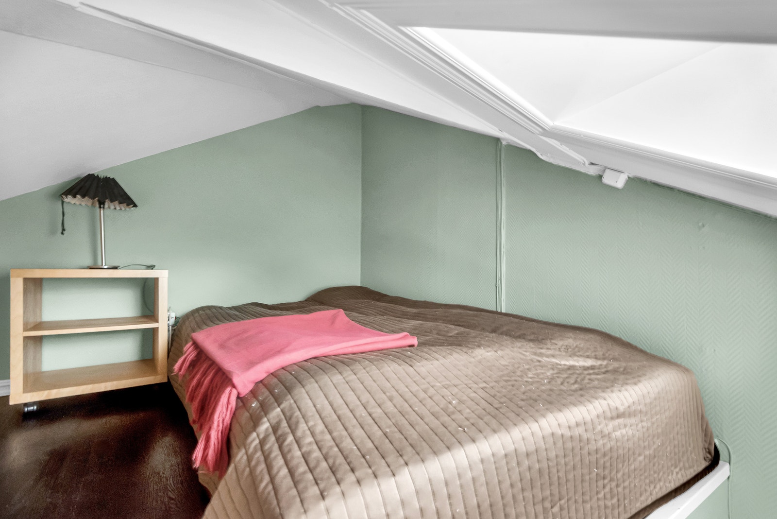 Hems med 120 cm seng Galleribilde