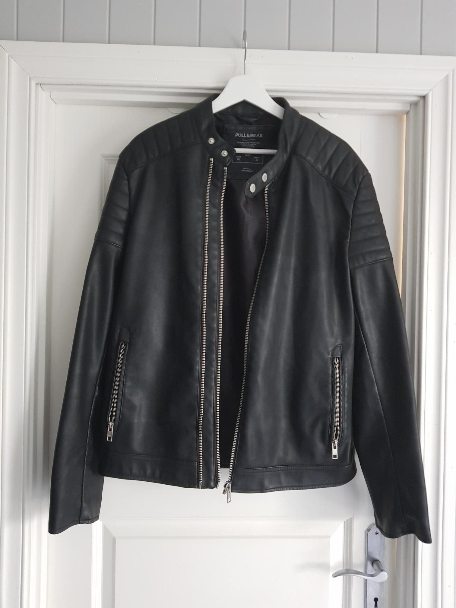 Tøff jakke fra pull&bear | FINN.no Pull & Bear herre jakke | FINN.no