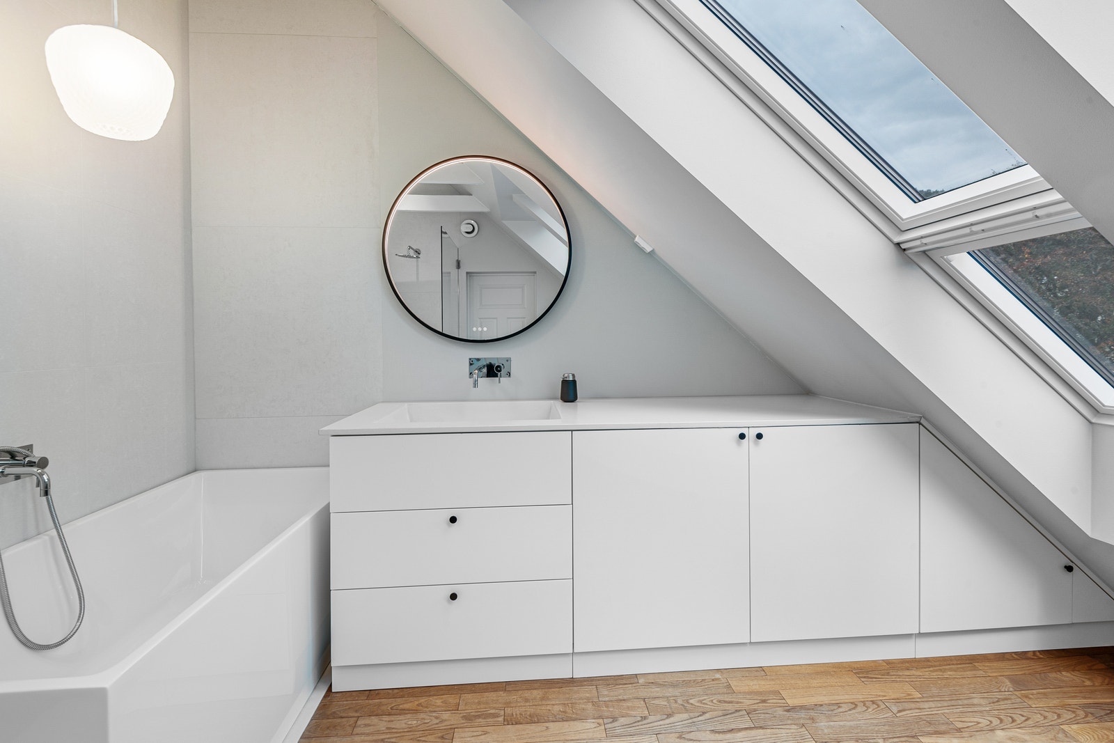 Vaskemaskin og tørketrommel i disk Galleribilde