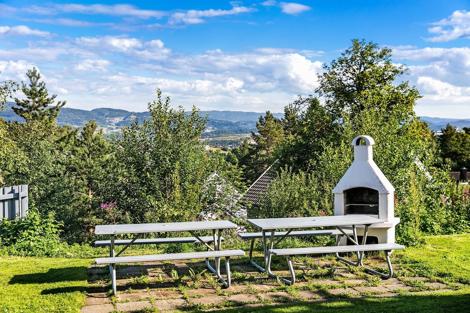 Uteplass felles Galleribilde