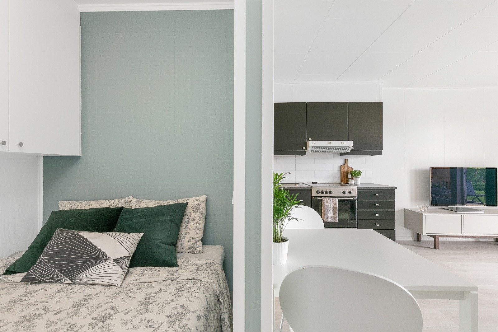 Sovealkove med seng Galleribilde