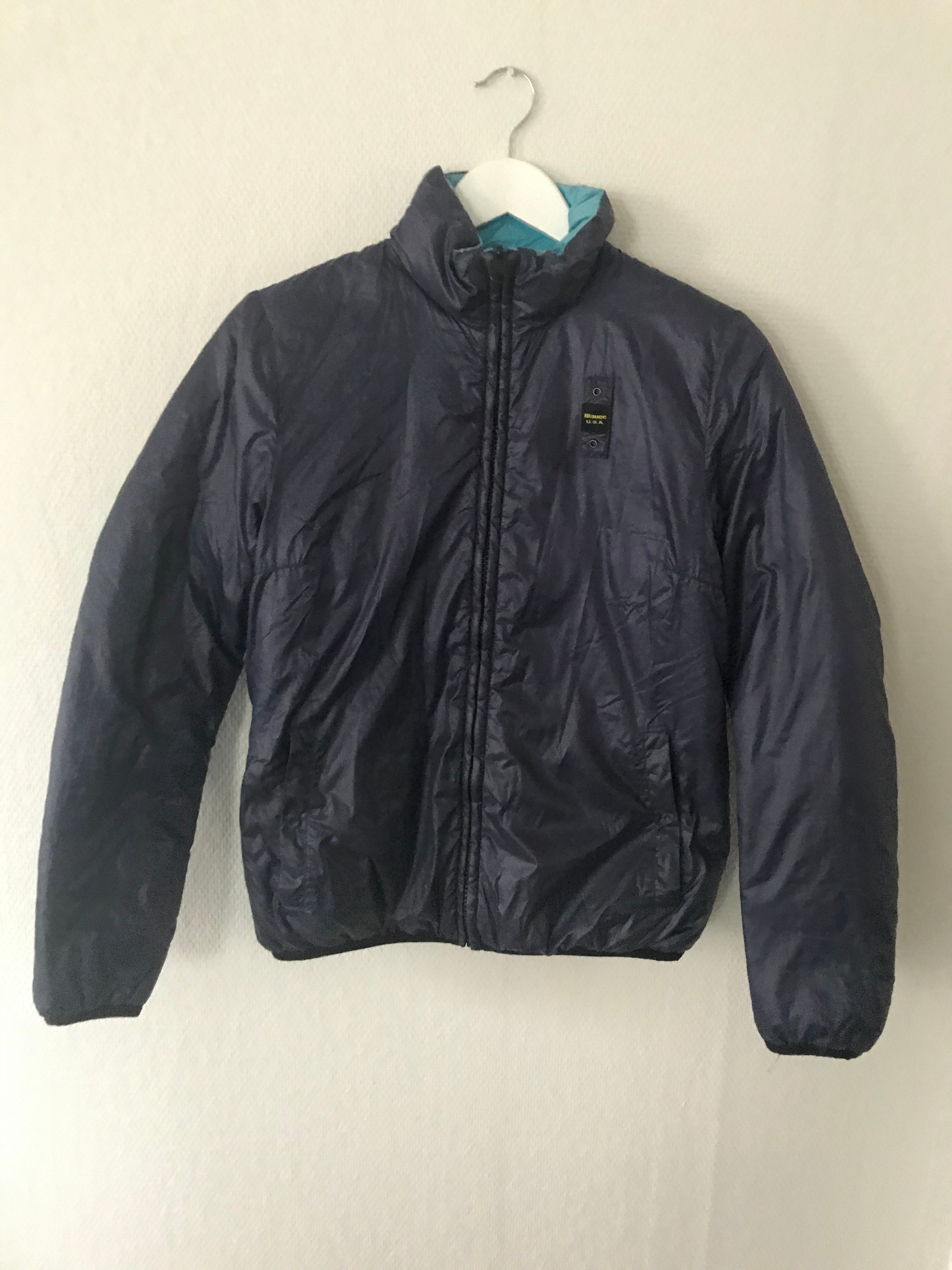 Blauer boblejakke | FINN.no Blauer bomber jakke til herre | FINN.no