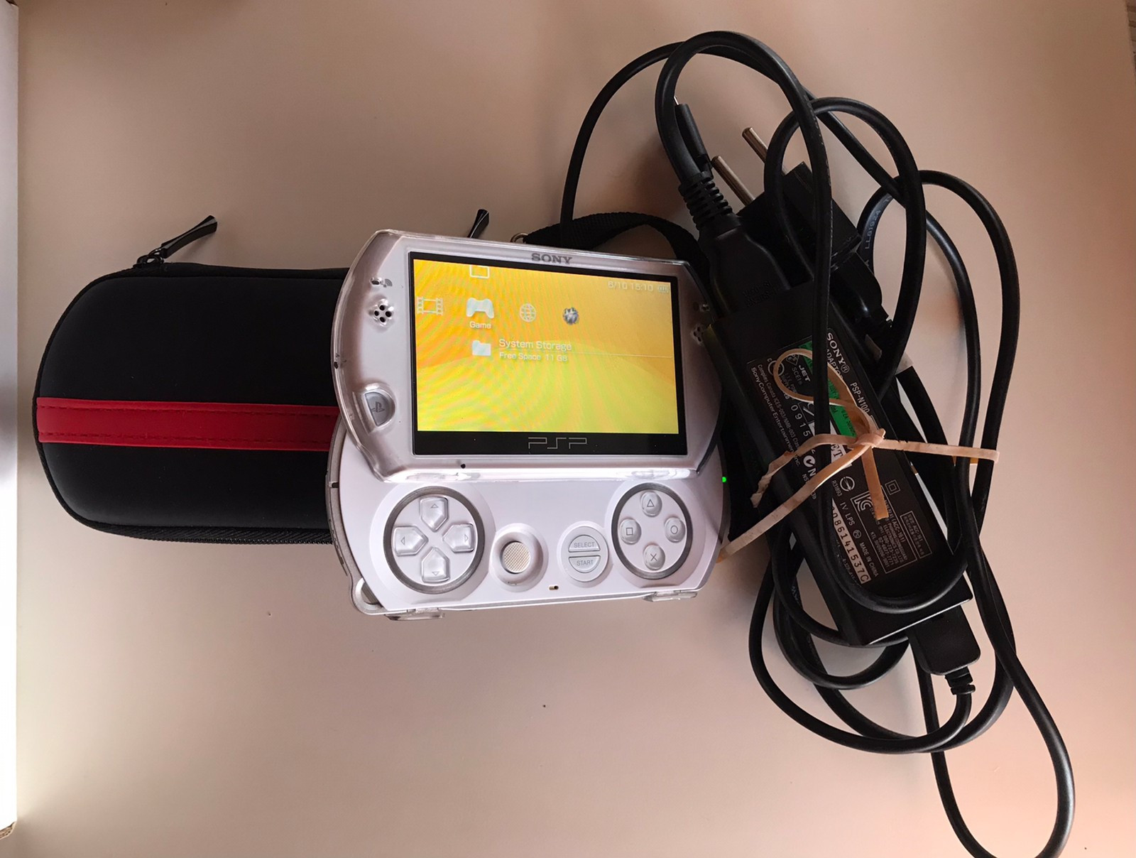psp go | FINN.no STRØKEN PSP GO! | FINN.no