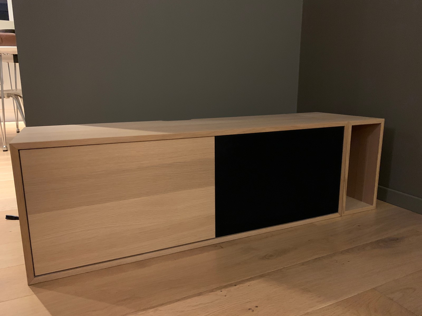 Case Hi Fi Modul Bolia | FINN.no Best pris på Bolia Design Logo Media HiFi Møbler