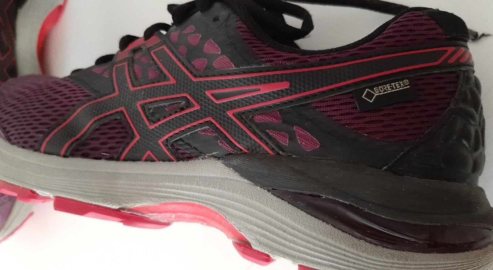 Gore tex tursko joggesko for jentedame str. 39 | FINN.no Gore tex tursko joggesko for jentedame str. 39 | FINN.no