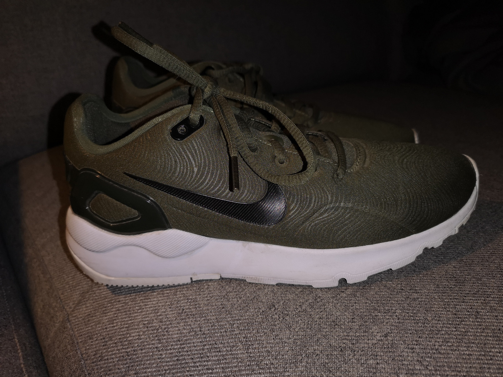 Nike joggesko dame, mørk grønne | FINN.no Nike joggesko dame, mørk grønne | FINN.no