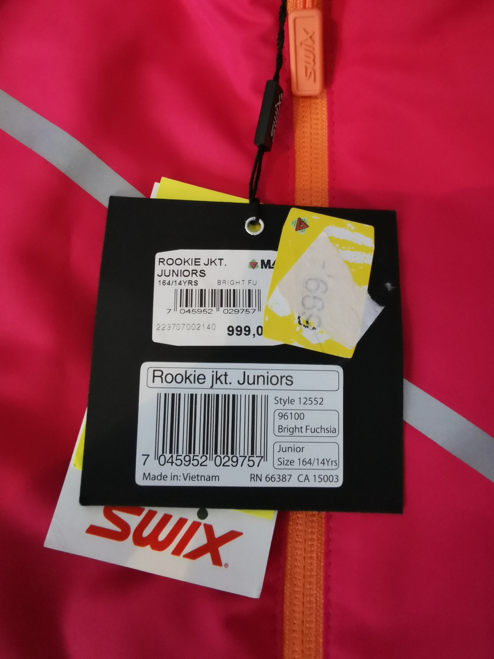 Ny SWIX Rookie jakke junior, str 16414år | FINN.no Rookie jkt. Juniors | Swix