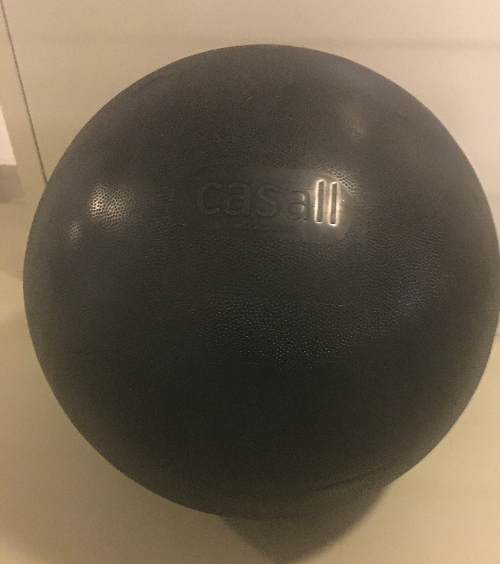 Treningsballsitteball | FINN.no Sitteball, Gymball. | FINN.no