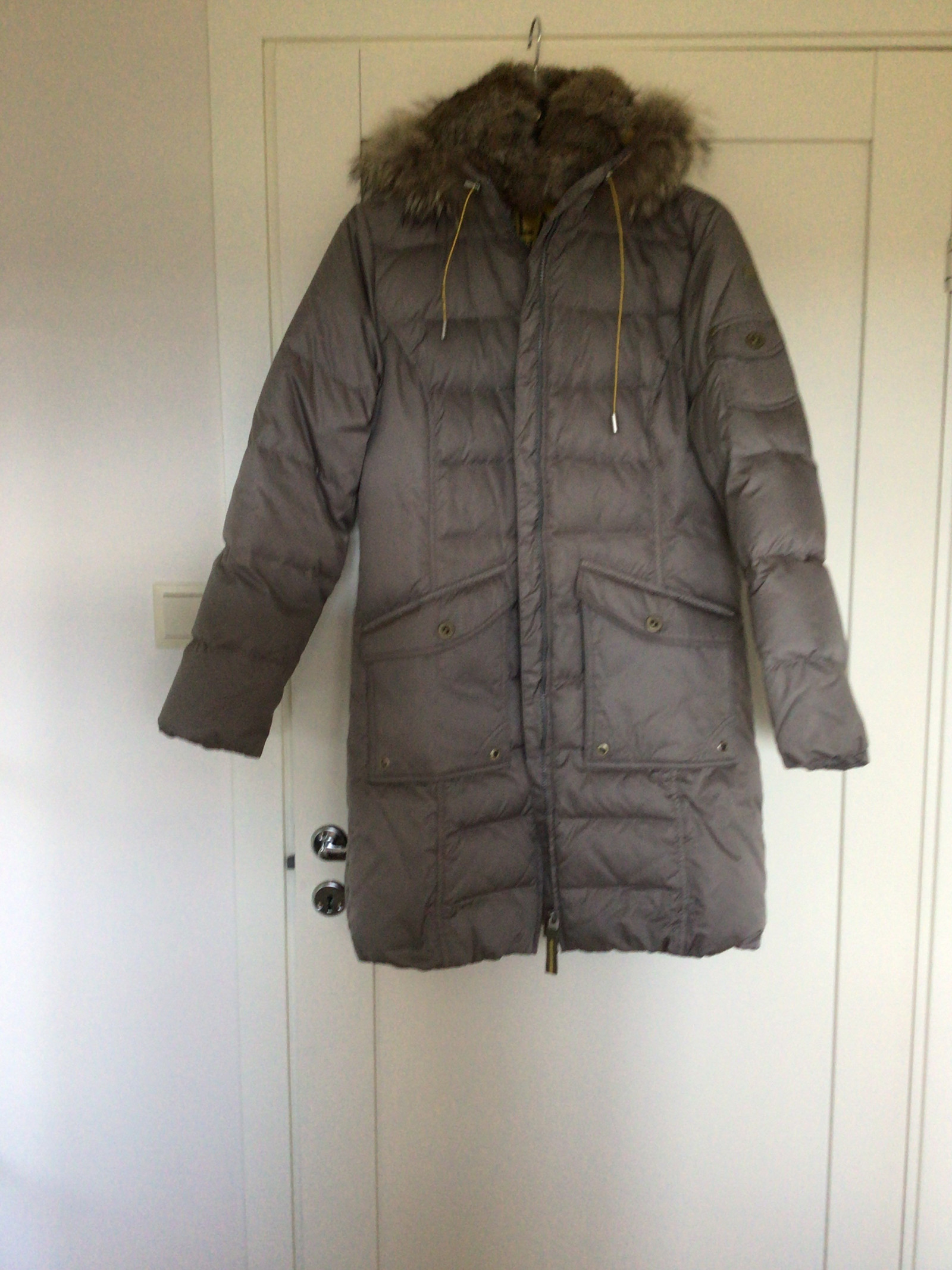 Lang dunjakke fra Luhta | FINN.no Ny Luhta vinterjakke str 48 | FINN.no