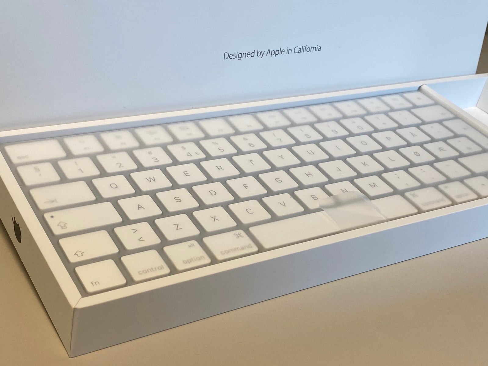 Splitter nytt og uåpnet Apple Magic keyboard i eske | FINN.no Nytt Apple tastatur i uåpnet eske | FINN.no