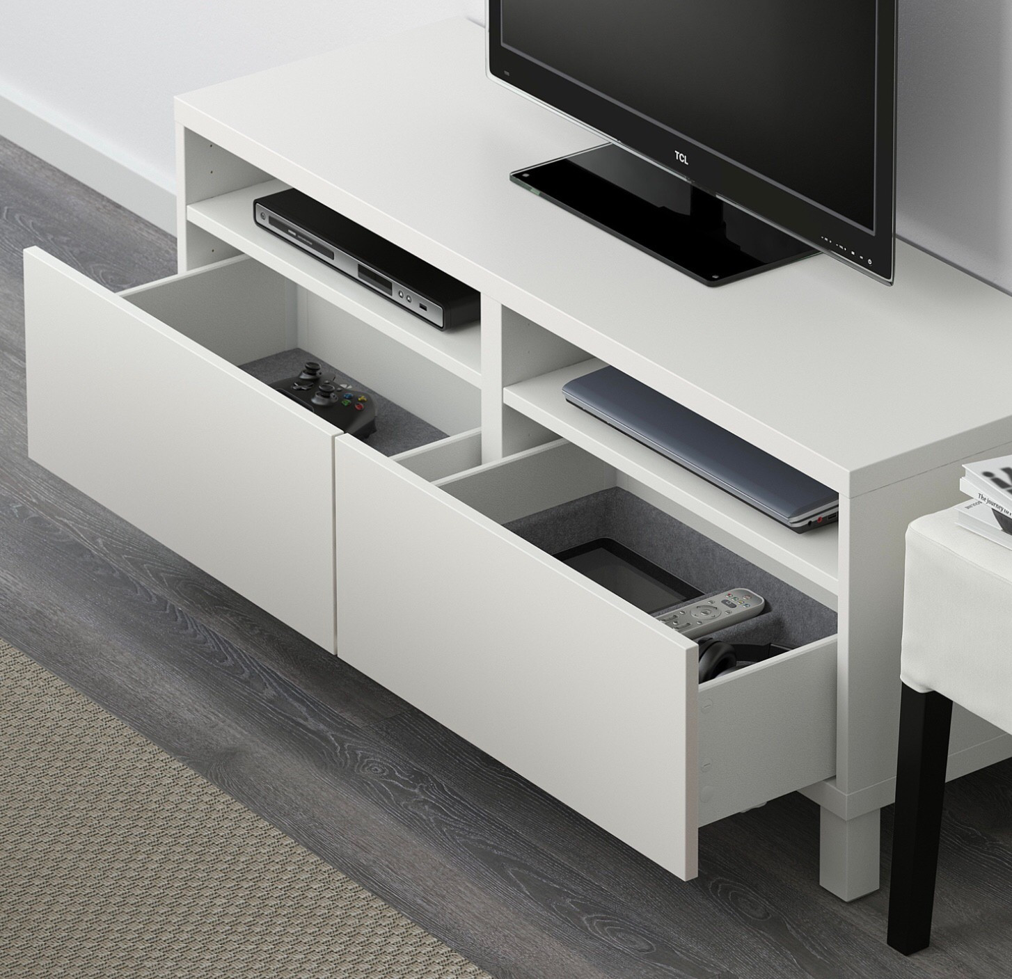 Bestå tv benk fra Ikea | FINN.no BESTÅ TV benk med skuffer hvitLappvikenStallarp hvit