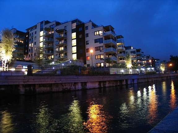 Midt i smørøyet, populære Nydalen Galleribilde