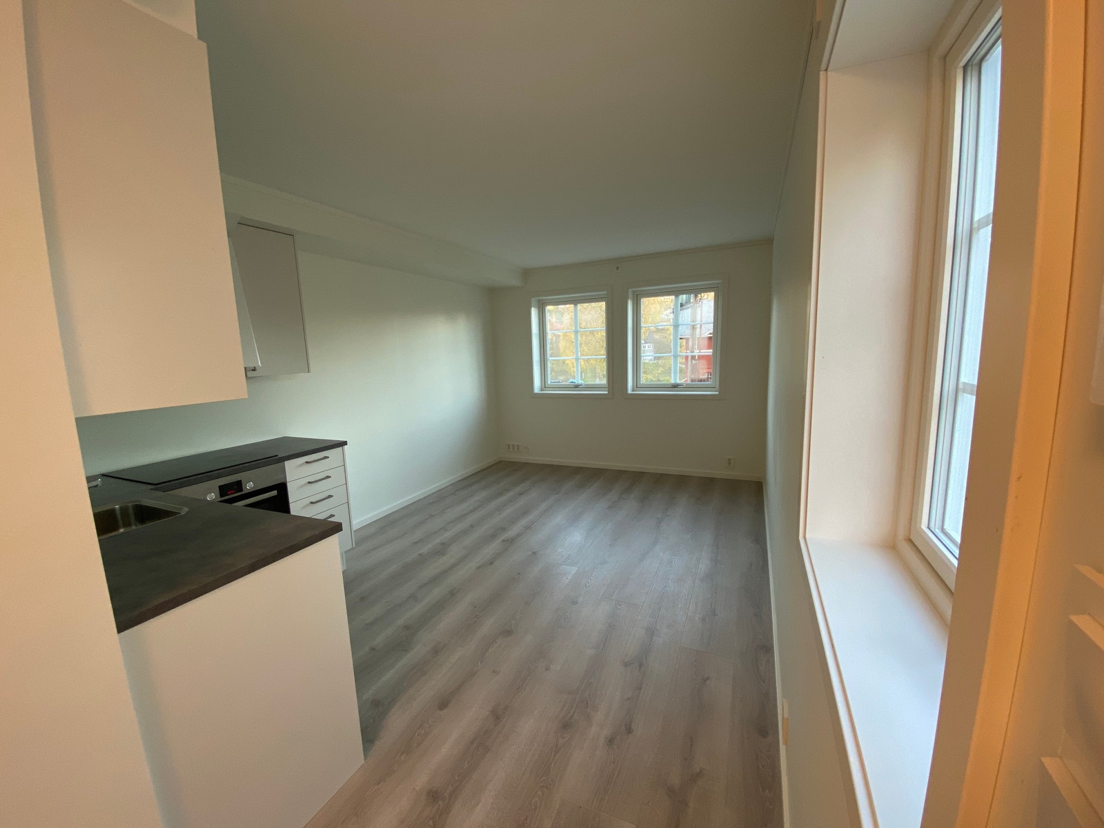 Stue/kjøkken Galleribilde