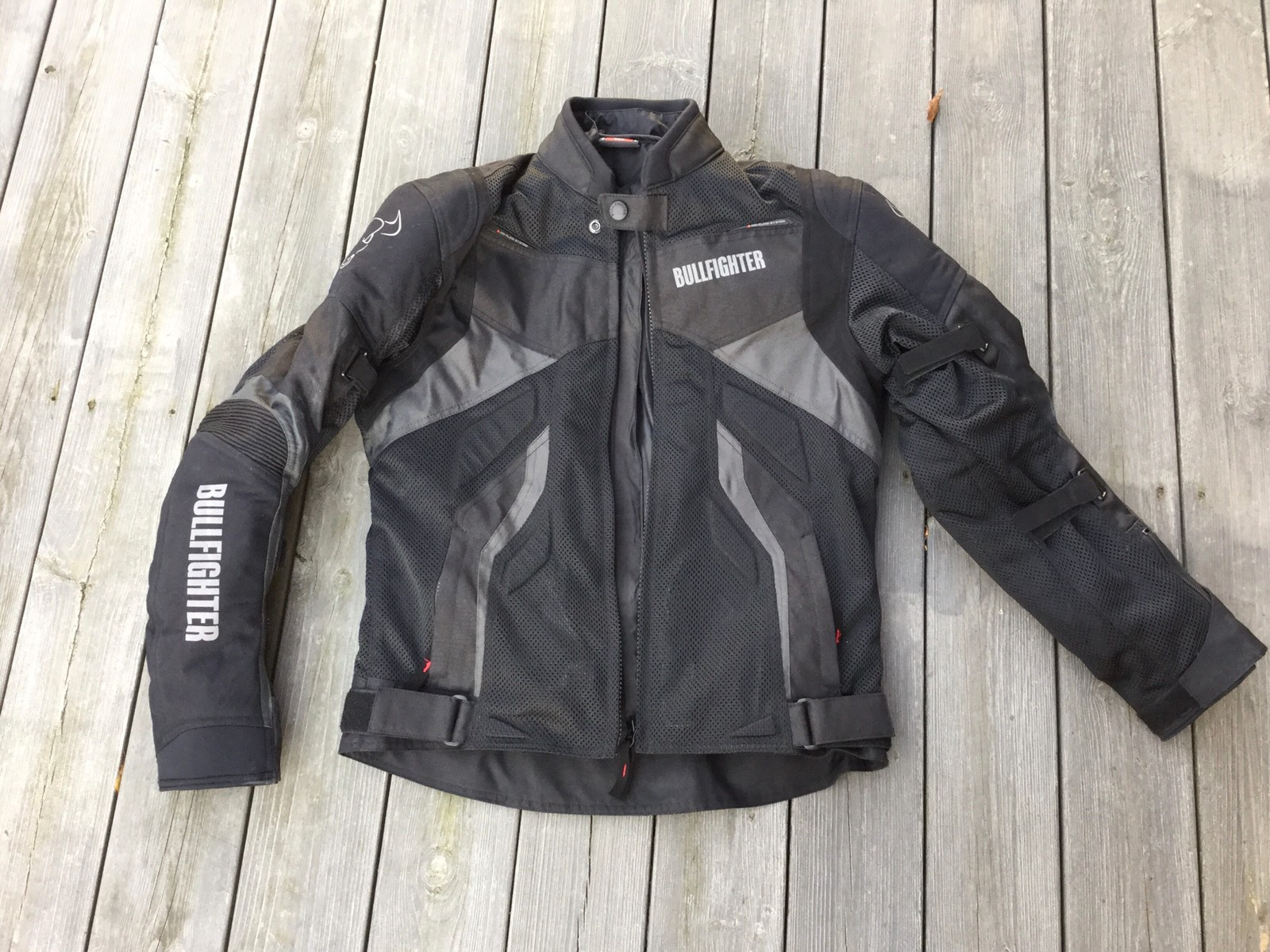 Bullfighter MC jakke og bukse DAME | FINN.no Bullfighter Exhaust Mesh MC Jakke Bullfighter AS