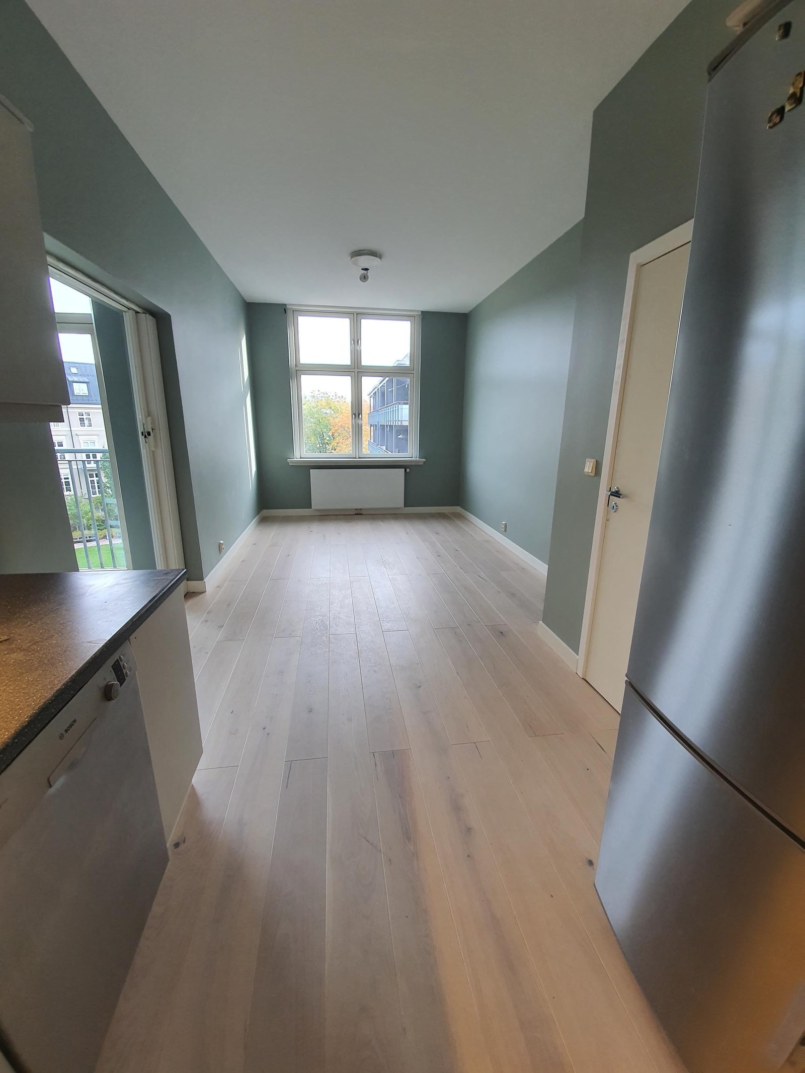 Stor stue med mulighet for 2 soverom eller to stuer Galleribilde