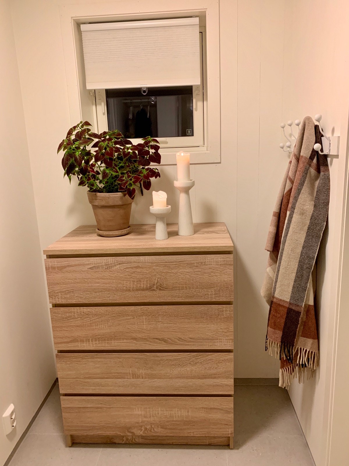 Flislagt yttergang med varmekabel Galleribilde