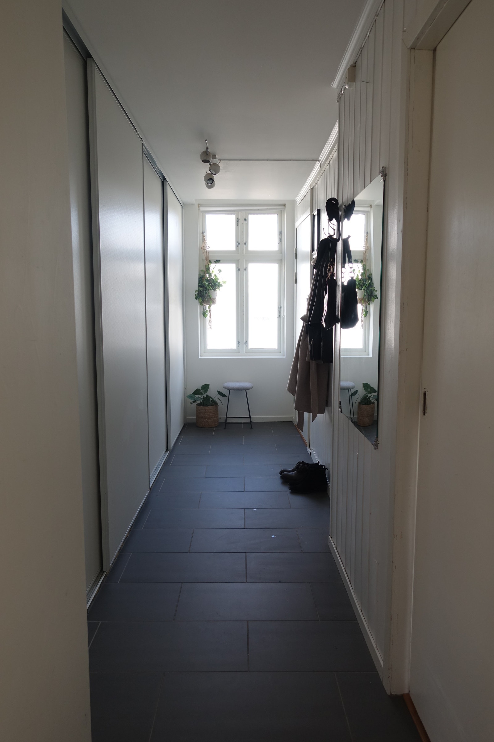 Hallway/Entrance Galleribilde