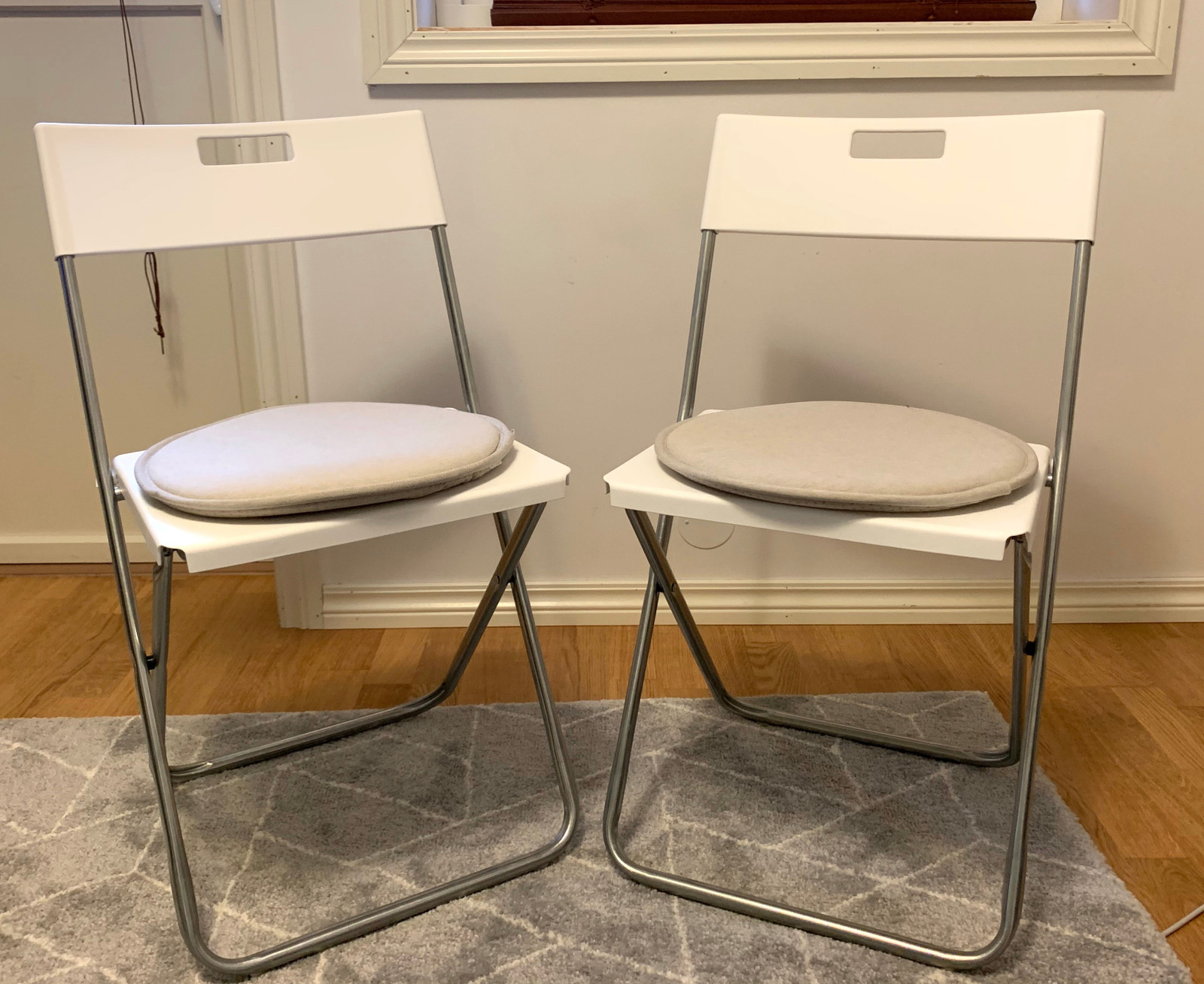 IKEA Gunde klappstoler med stolpute | FINN.no IKEA Gunde klappstoler med stolpute | FINN.no