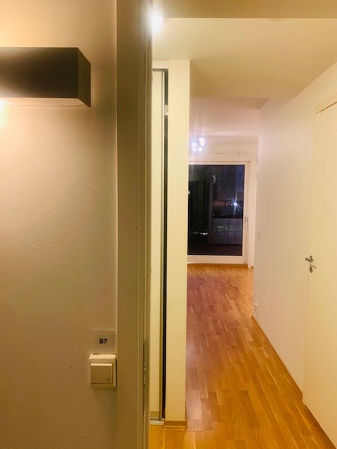 Inngang til leiligheten B7 Galleribilde