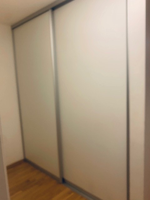 Garderobe Galleribilde