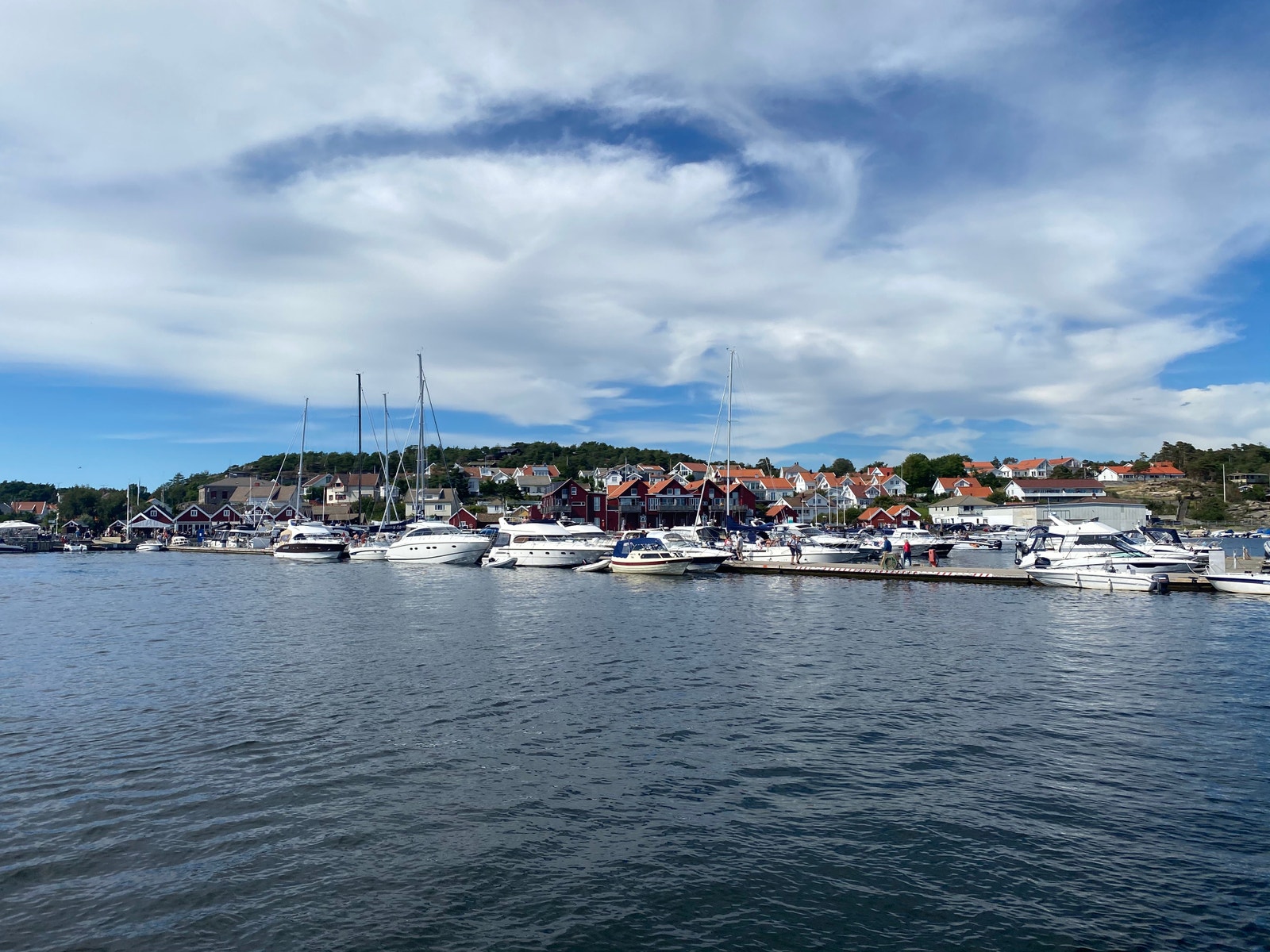 Skjærhalden - vårt nærmeste tettsted Galleribilde