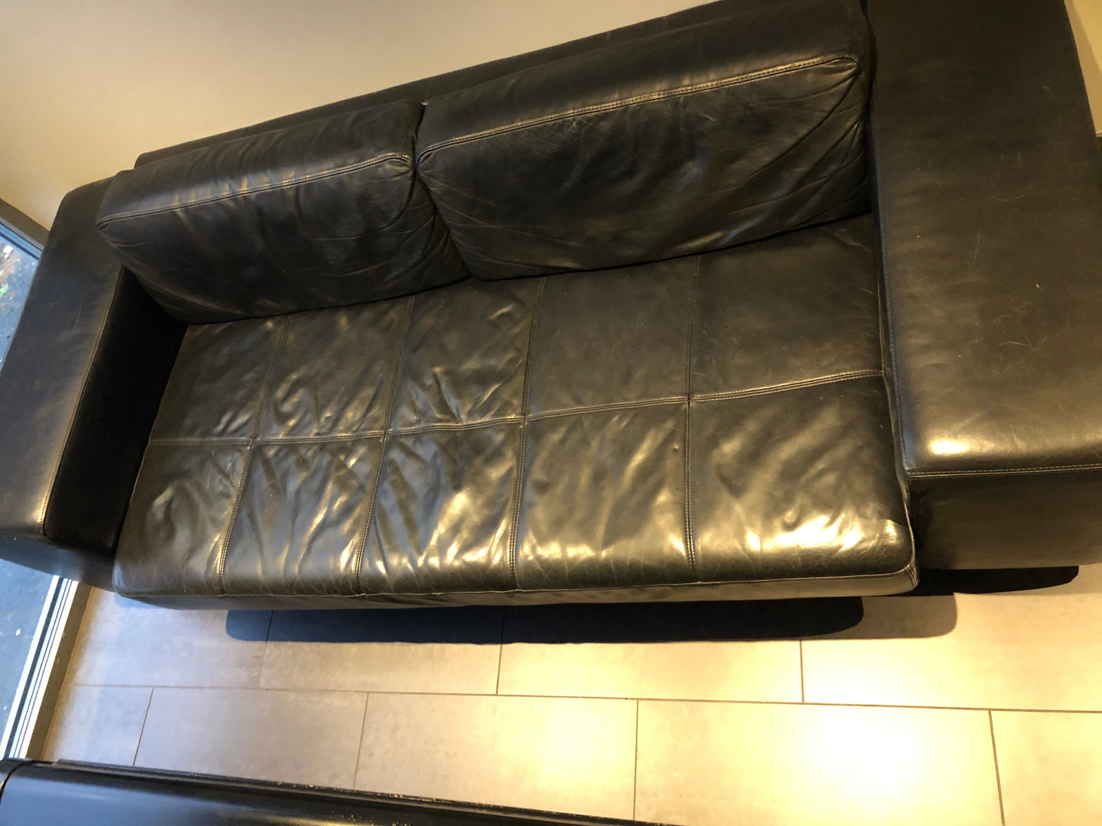 Bolia Pasadena sort skinnsofa | FINN.no Bolia Pasadena sort skinnsofa | FINN.no