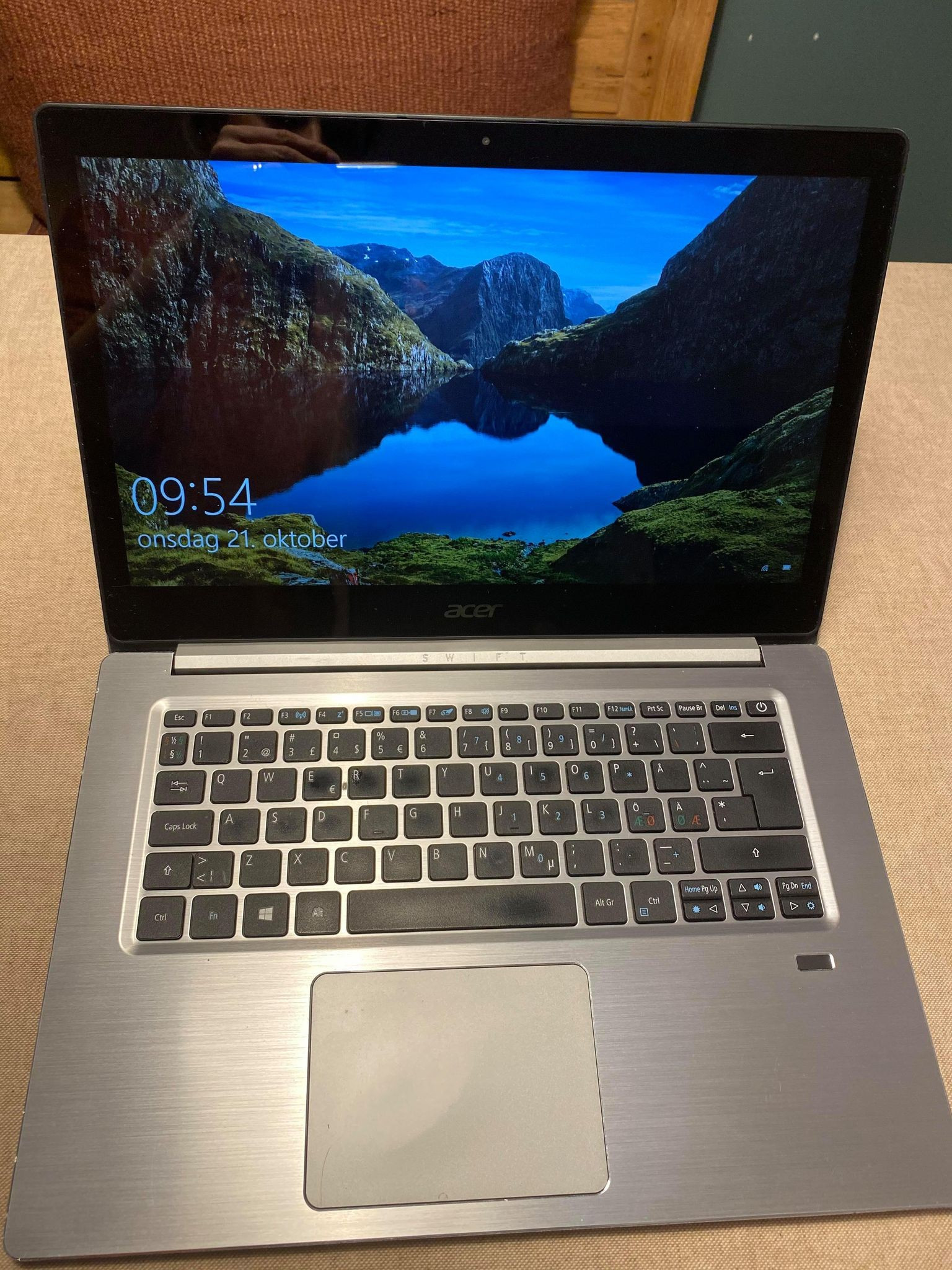 Acer Swift sf314 52 series n17p3 | FINN.no Acer Swift 3 SF314 52 | FINN.no