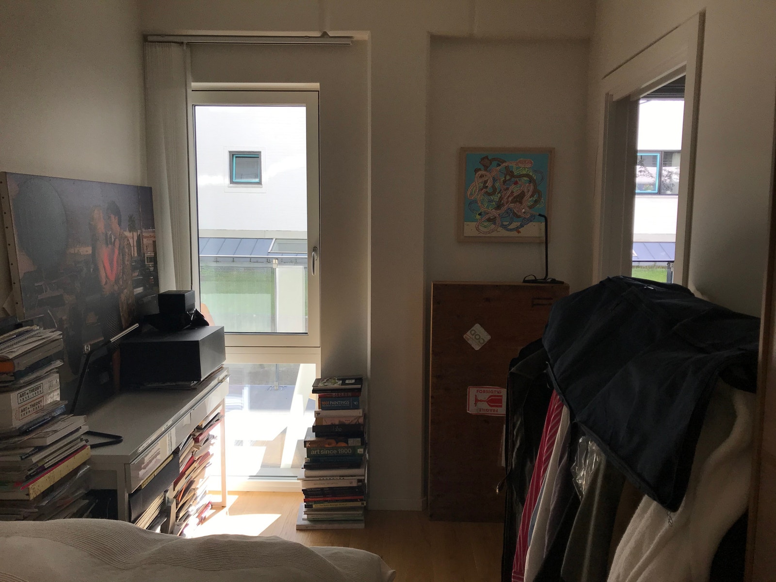 Gjestsoverom/kontor (kun konsollbord, seng og klesskap ) Galleribilde