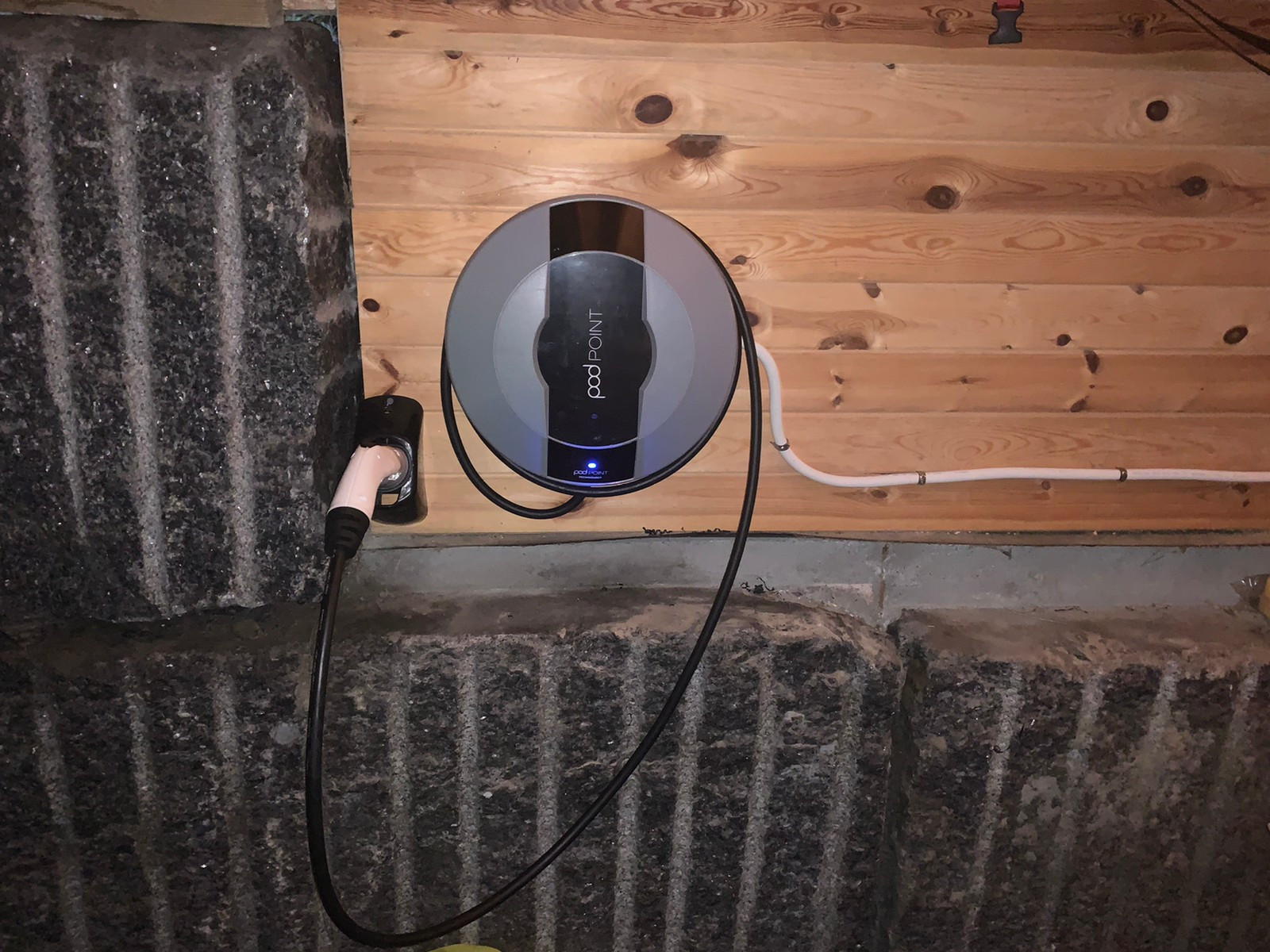 Pod point elbil lader | FINN.no Elbil lader Pod Point 3,6kW Solo | FINN.no
