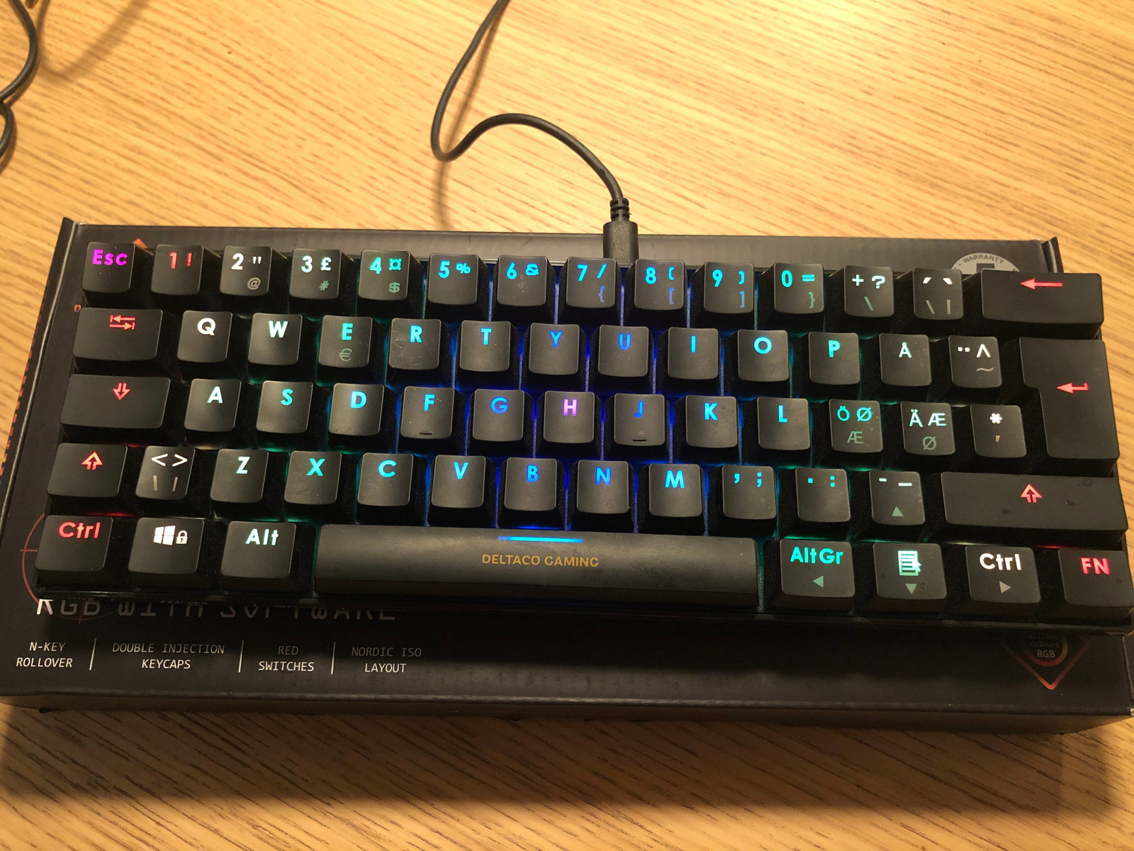 DELTACO GAMING Compact RGB Mekaniskt Tastatur | FINN.no Deltaco Gaming Mekanisk tastatur mRGB | FINN.no