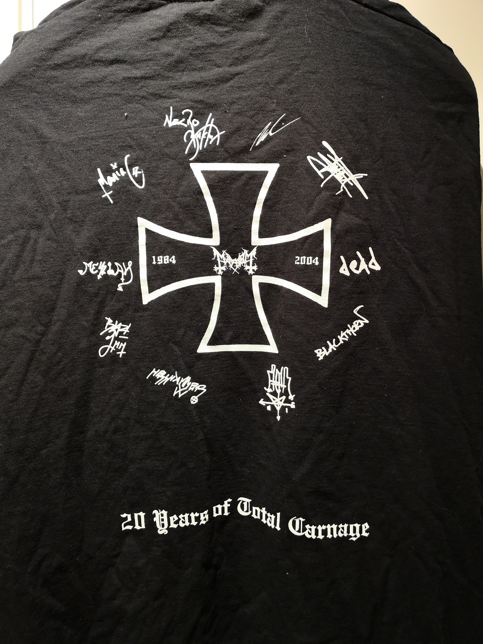 Verdens største MayheM t shirt? | FINN.no Dimmu Borgir T skjorter Inferno Hettegenser | FINN.no