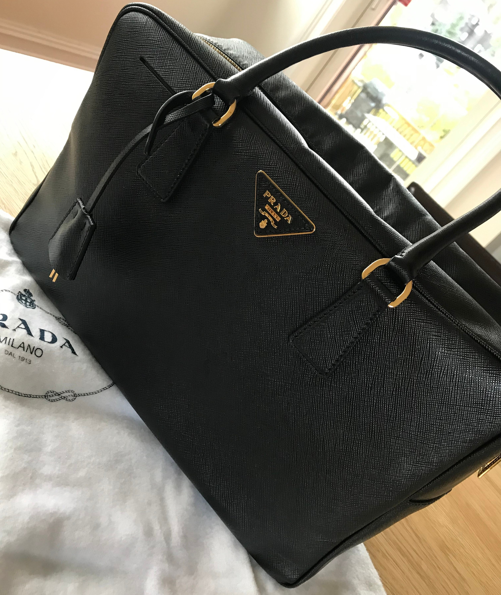 Prada veske sort skinn | FINN.no Prada veske sort skinn | FINN.no