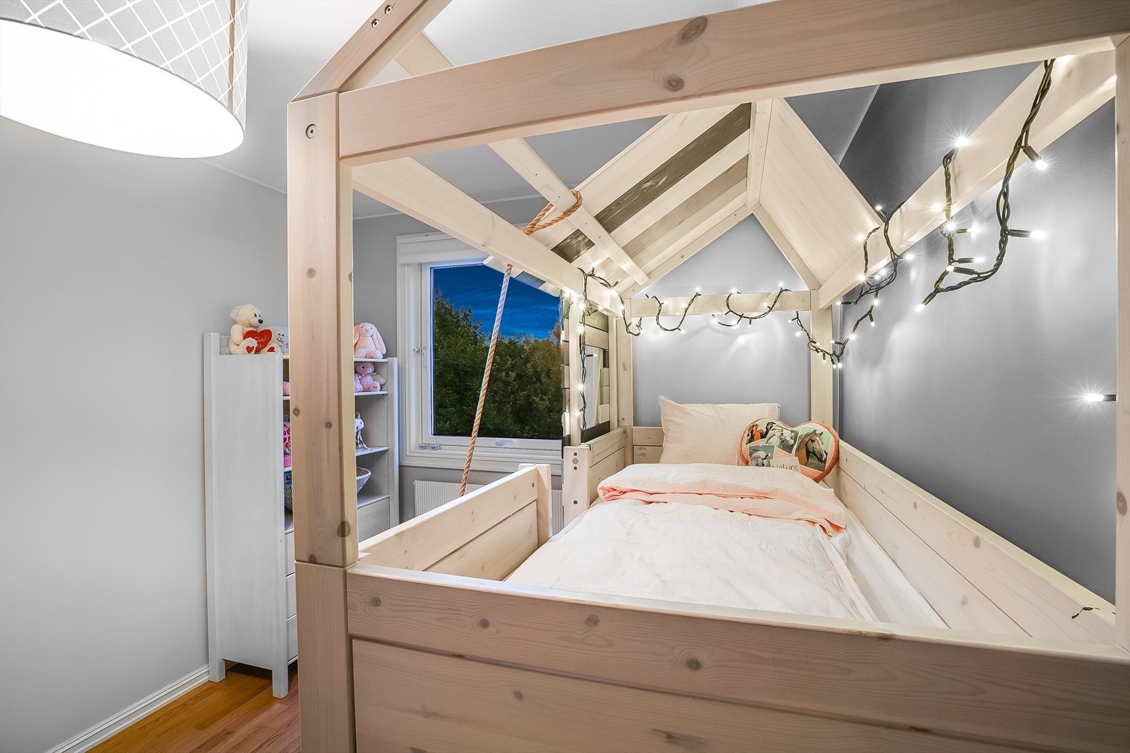 Tiltrekkende soverom! Galleribilde