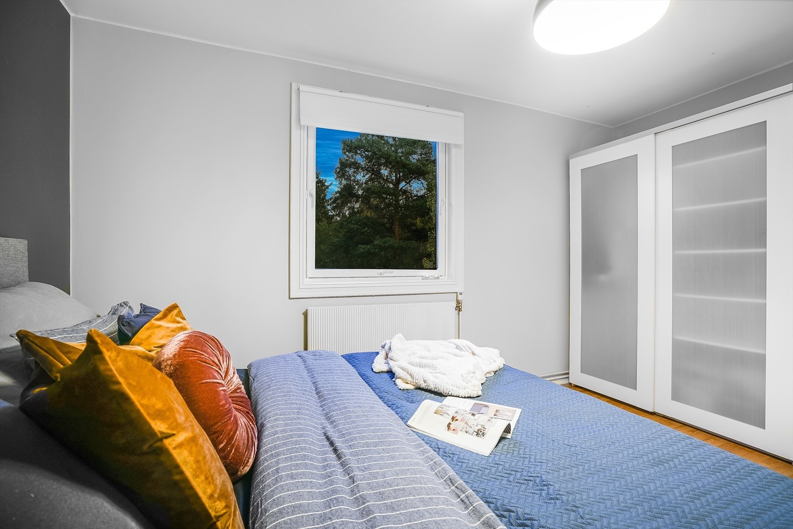 Garderobeskap i hovedsoverommet medfølger! Galleribilde