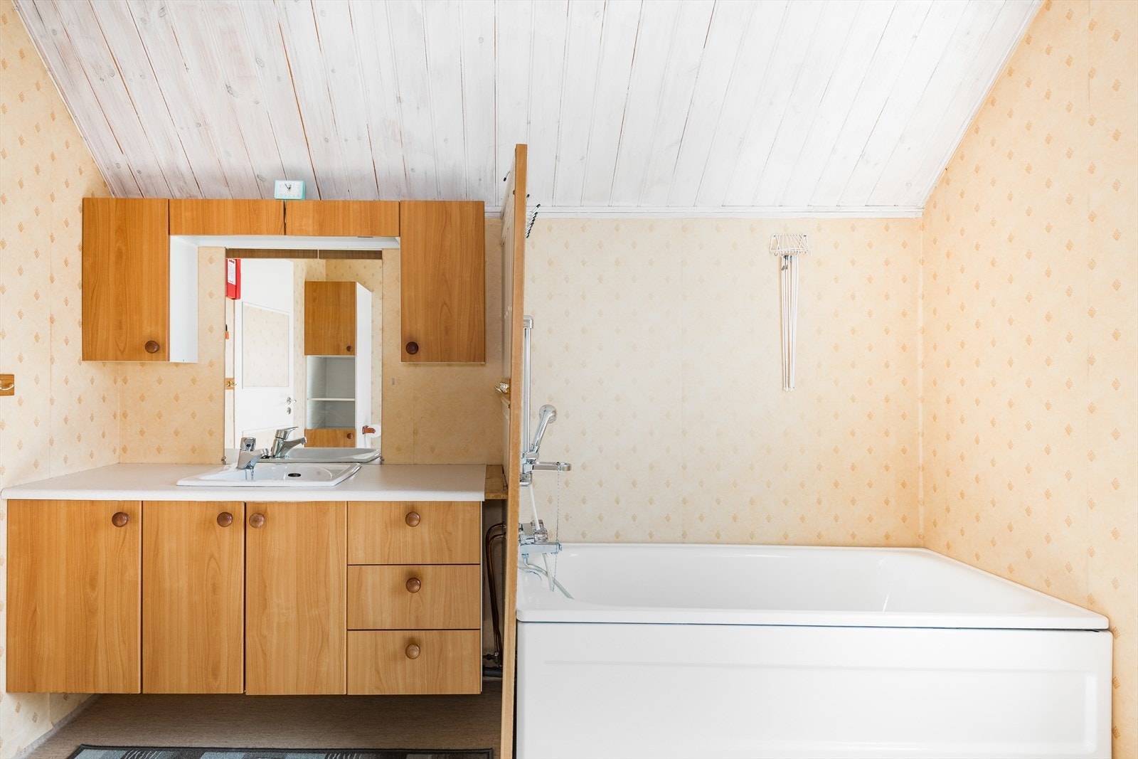 Badet må påregnes skiftes ut over tid på grunn av alder. Galleribilde
