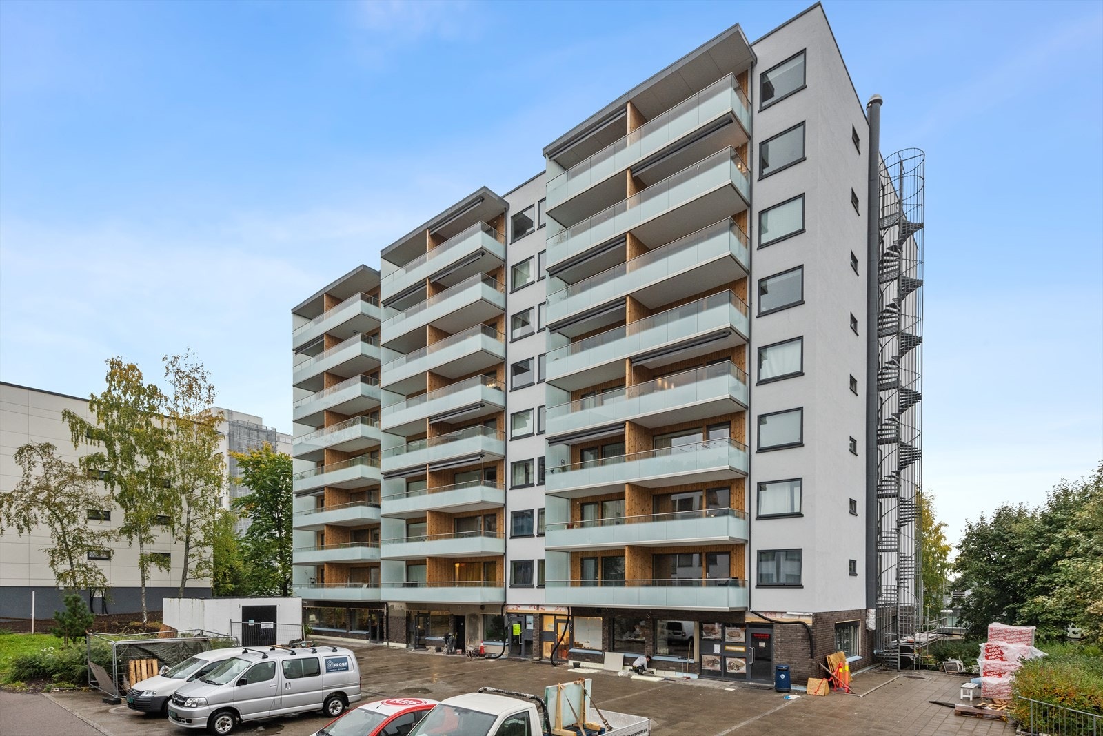 Borettslaget er i gang med en omgjøring av næringslokaler til leiligheter samt en fasaderehabilitering med etterisolering av vegger og tak, rør-og våtromsrehabiliteringen nærmer seg avsluttet. Galleribilde