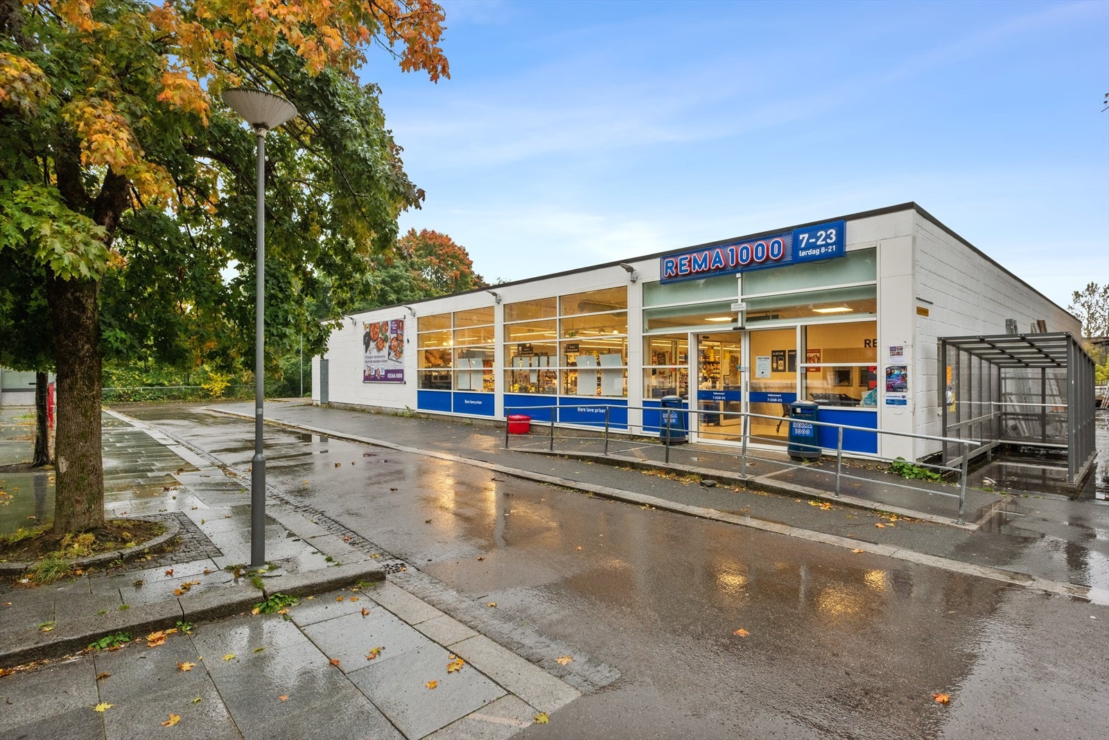 Rema1000 rett over veien Galleribilde