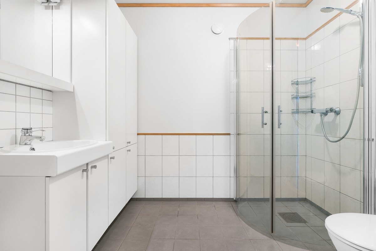 Bad i underetasje Galleribilde