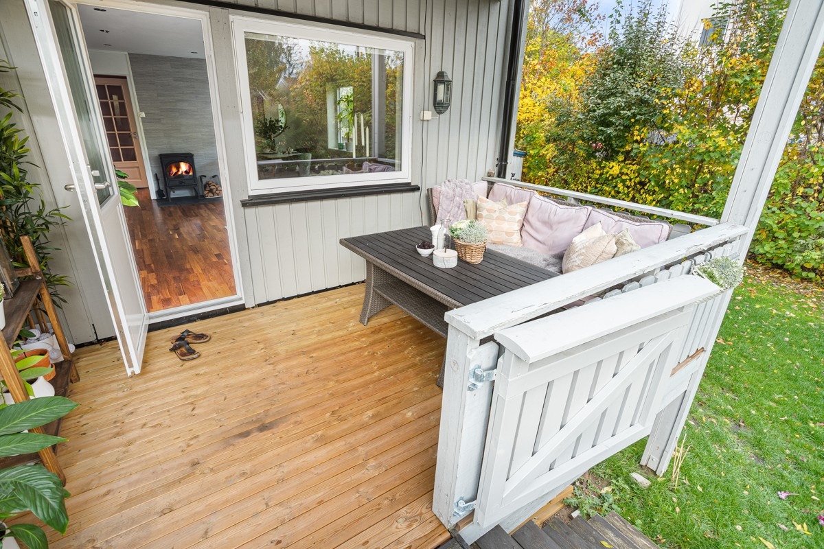 Fra stuen er det utgang til en en balkong på ca. 11 kvm. Galleribilde