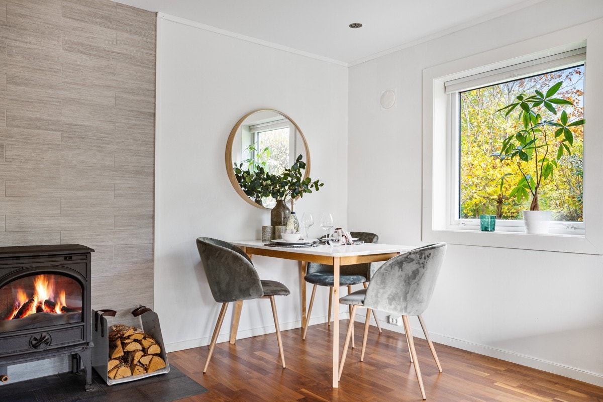 Størrelsen tillatter plass til en spisegruppe. Galleribilde