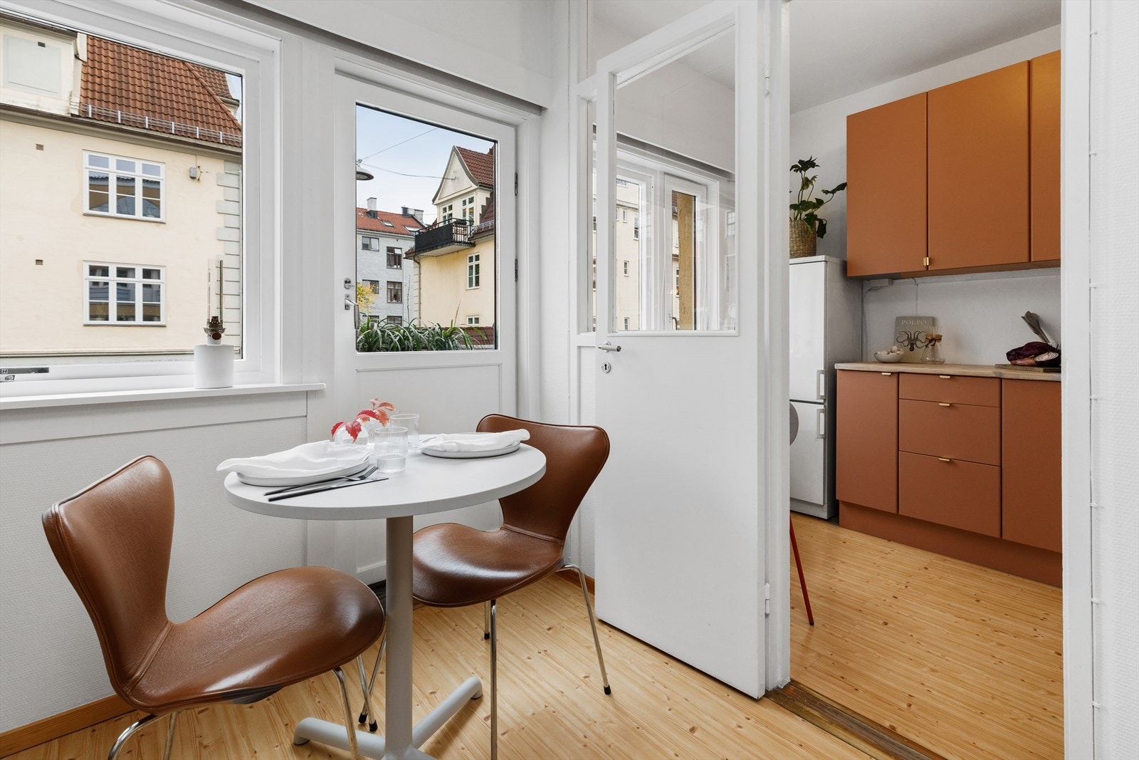 Plass til spisebord i stuen. Galleribilde