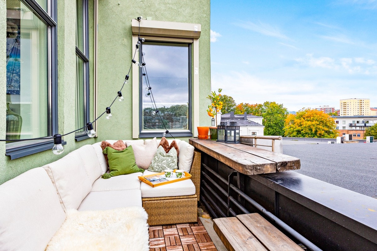 Her er det god plass til diverse utemøblement og planter. Galleribilde