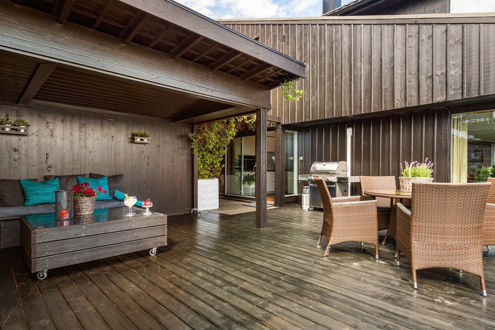 På verandaen er man svært skjermet fra naboer Galleribilde