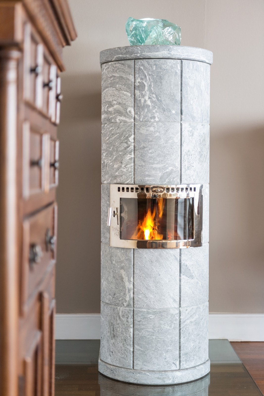 Detalj - Klebersteinsovn i stue Galleribilde