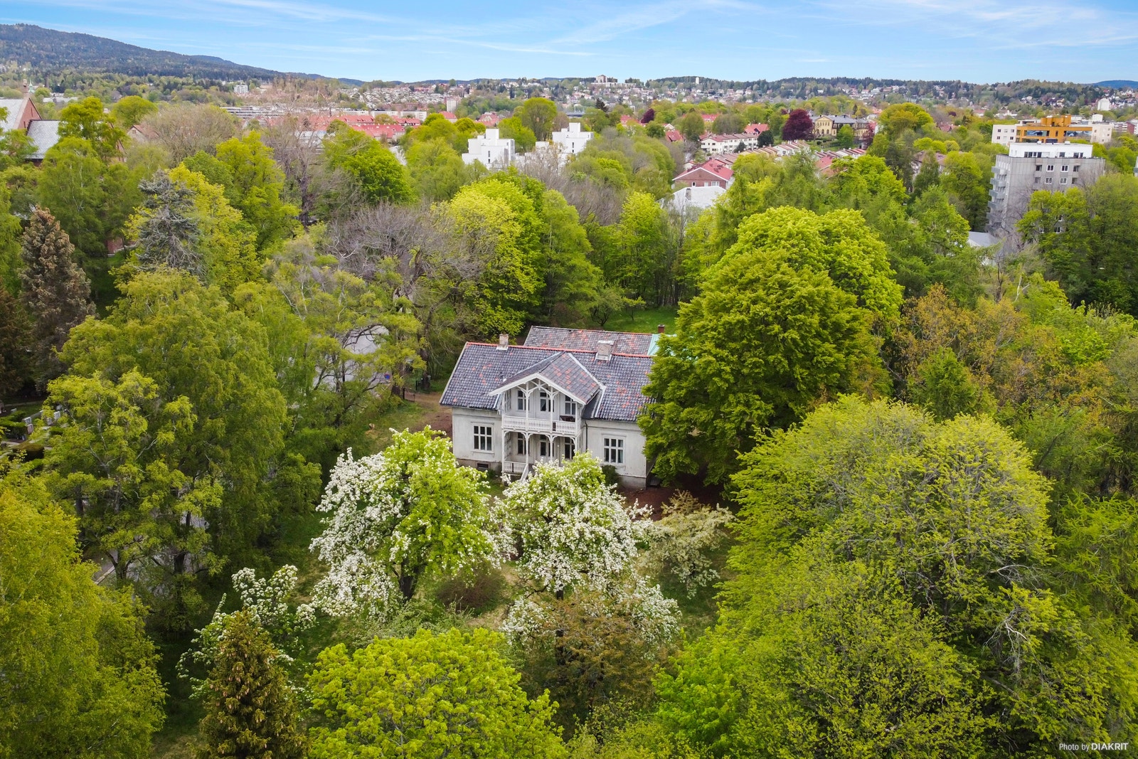 Velkommen til Ullevålsveien A og B - Kontakt megler Renate Evensen for avtale om visning. Galleribilde