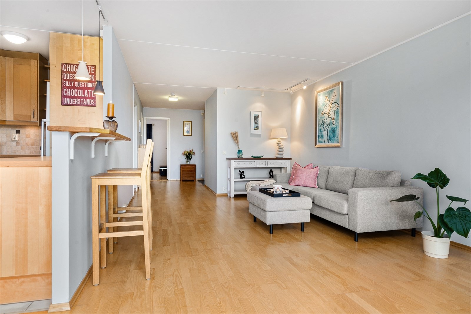 Romslig stue Galleribilde