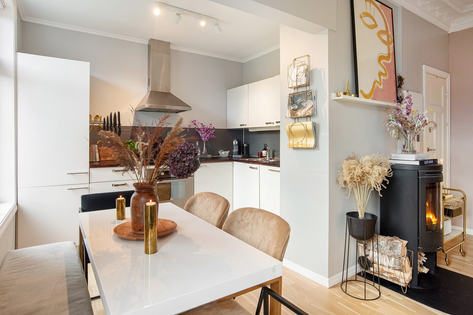 En rålekker klassisk 2-roms leilighet Galleribilde